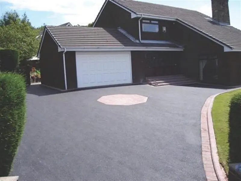 Tarmac Gallery